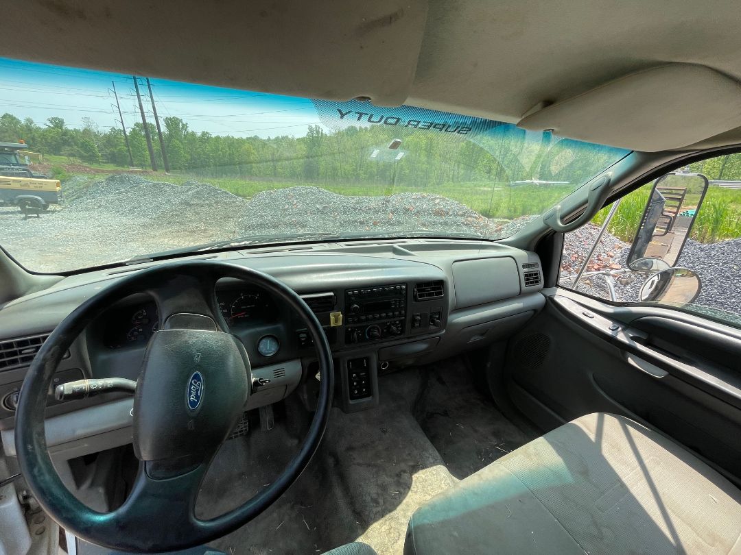 2007 FORD F750 XLT Flat Bed - Image 14